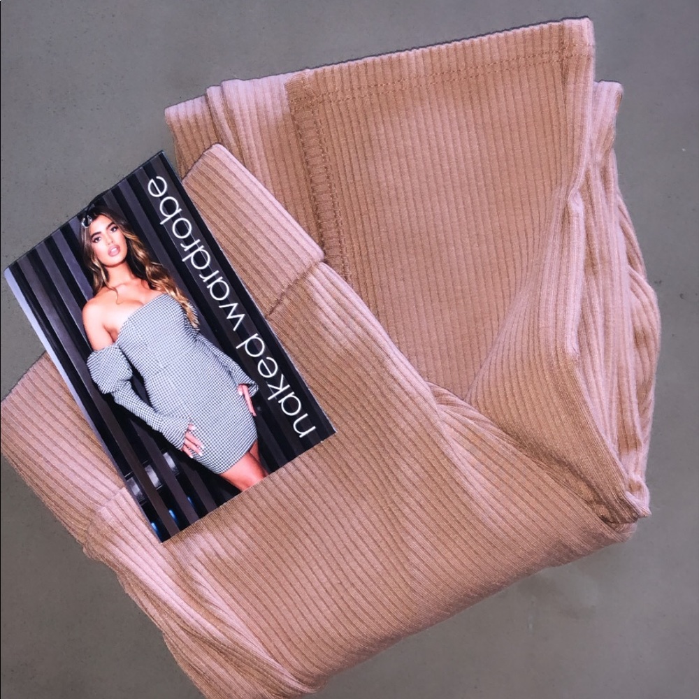 Naked Wardrobe Leggings